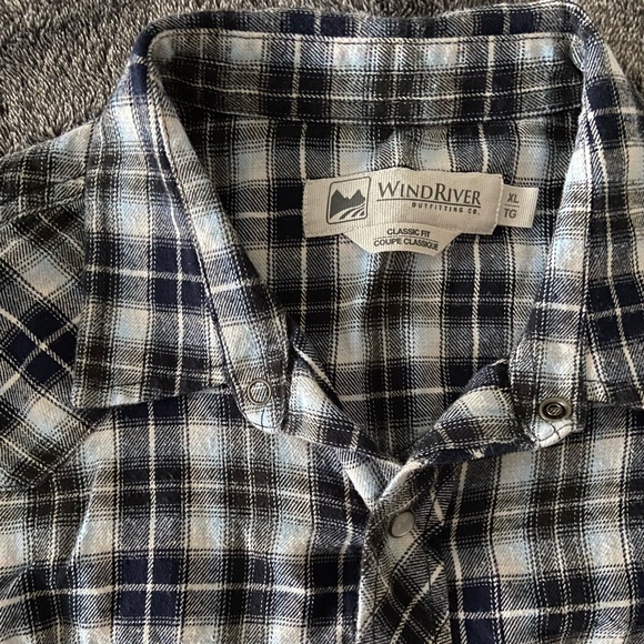 plaid flannel - Picture 3 of 6